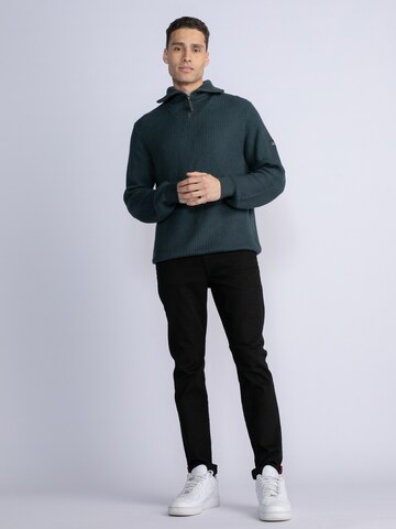 Petrol Industries Pullover in Blau