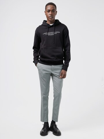 J.Lindeberg Regular Trousers with creases 'Grant' in Grey