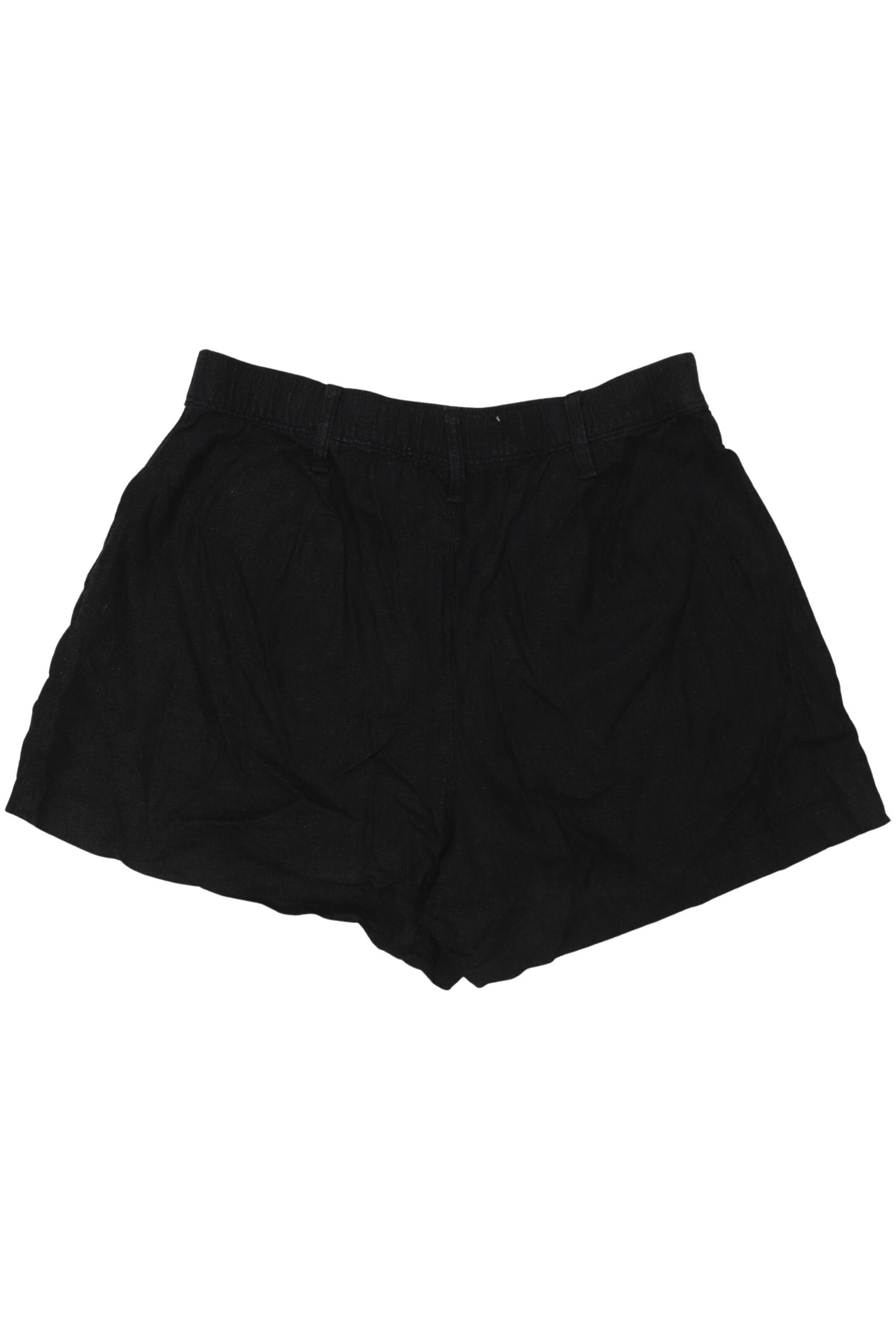 HOLLISTER Shorts in M in Black