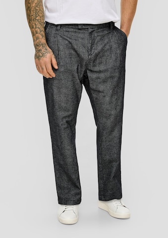 s.Oliver Tapered Bundfaltenhose 'Detroit' in Grau: predná strana