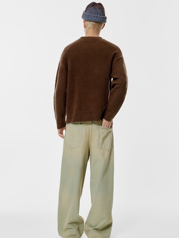 Pull&Bear Sveter - Hnedá