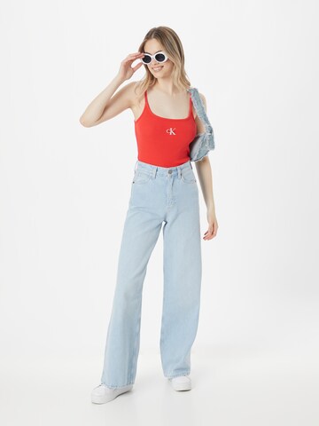 Haut Calvin Klein Jeans en rouge