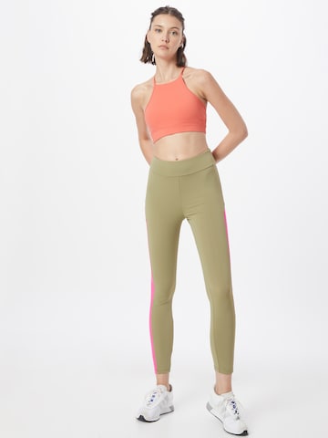 Urban Classics Skinny Leggings in Green