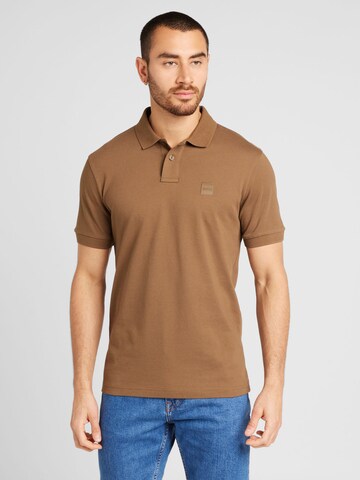 BOSS Koszulka 'Passenger' w kolorze brązowy: przód