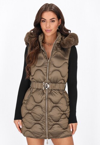 faina - Colete em castanho: frente