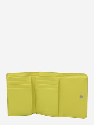 Portamonete di Calvin Klein in giallo