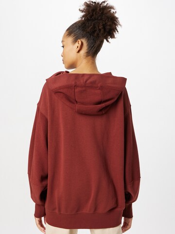 Sweat-shirt Nike Sportswear en marron