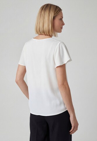 HALEE - Blusa 'Spring Summer' em branco