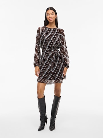 VILA Dress in Black: front