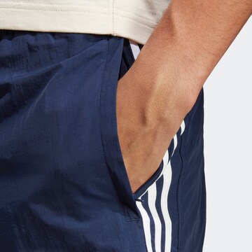 regular Pantaloni 'Adicolor Classics Sprinter' di ADIDAS ORIGINALS in blu