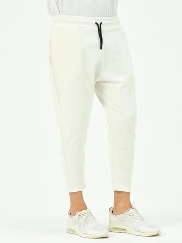 Effilé Pantalon C&City en blanc