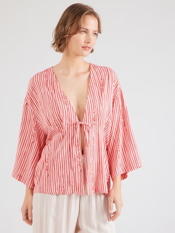 WILD LOVERS Schlafshirt 'FLOR' in Rot: Vorderseite