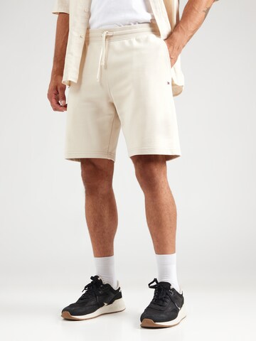 TOMMY HILFIGER - regular Pantalón 'ESSENTIAL' en beige: frente