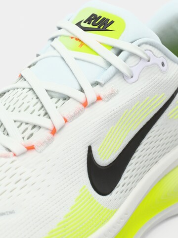 NIKE Обувь для бега 'VOMERO 18' в Белый