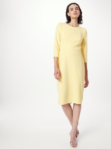 Robe Adrianna Papell en jaune : devant