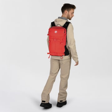 MAMMUT Sports backpack 'Nirvana 22' in Red