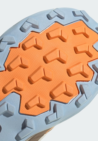 Chaussure basse 'Skychaser AX5' ADIDAS TERREX en marron