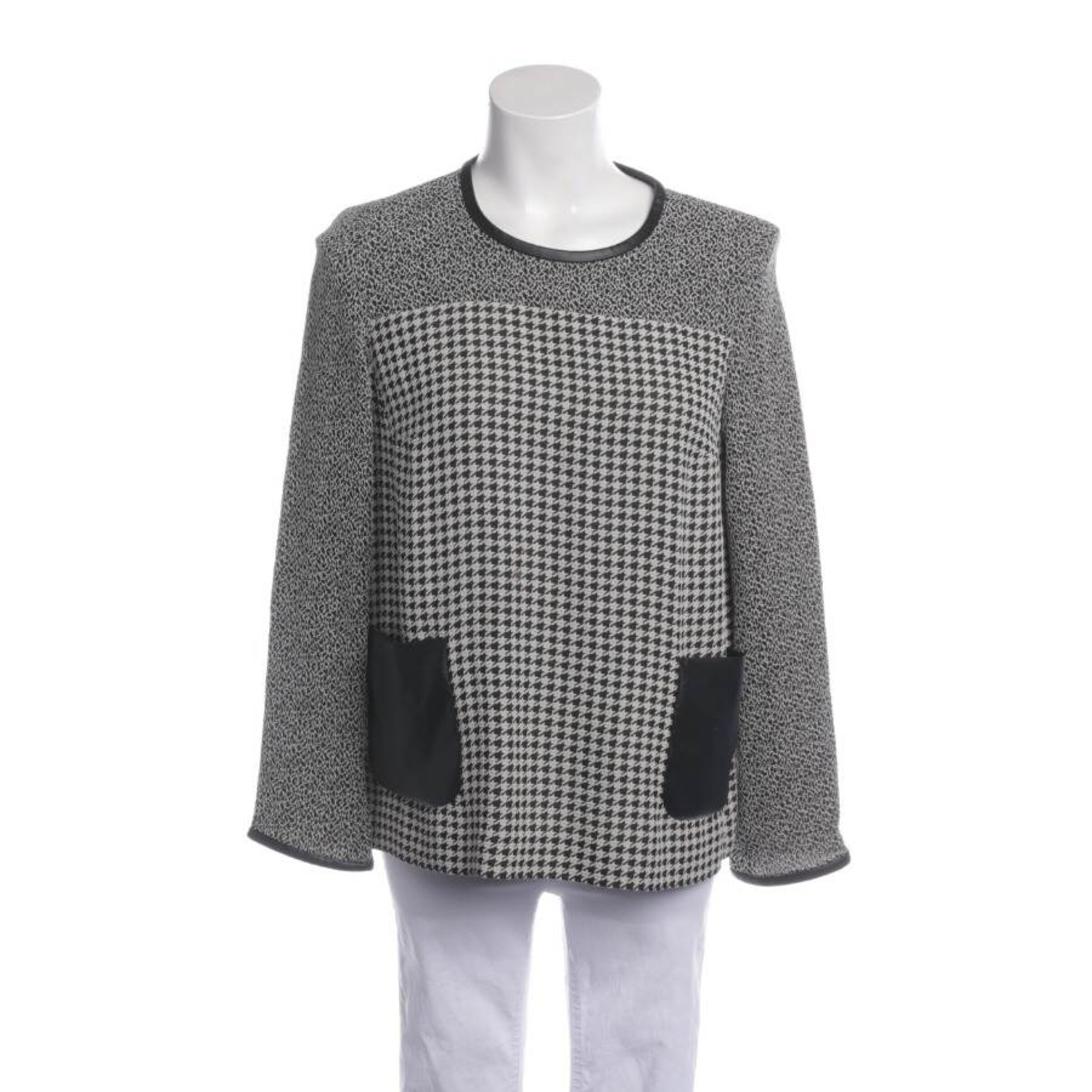 Max Mara Blouse & Tunic in M in Beige: front