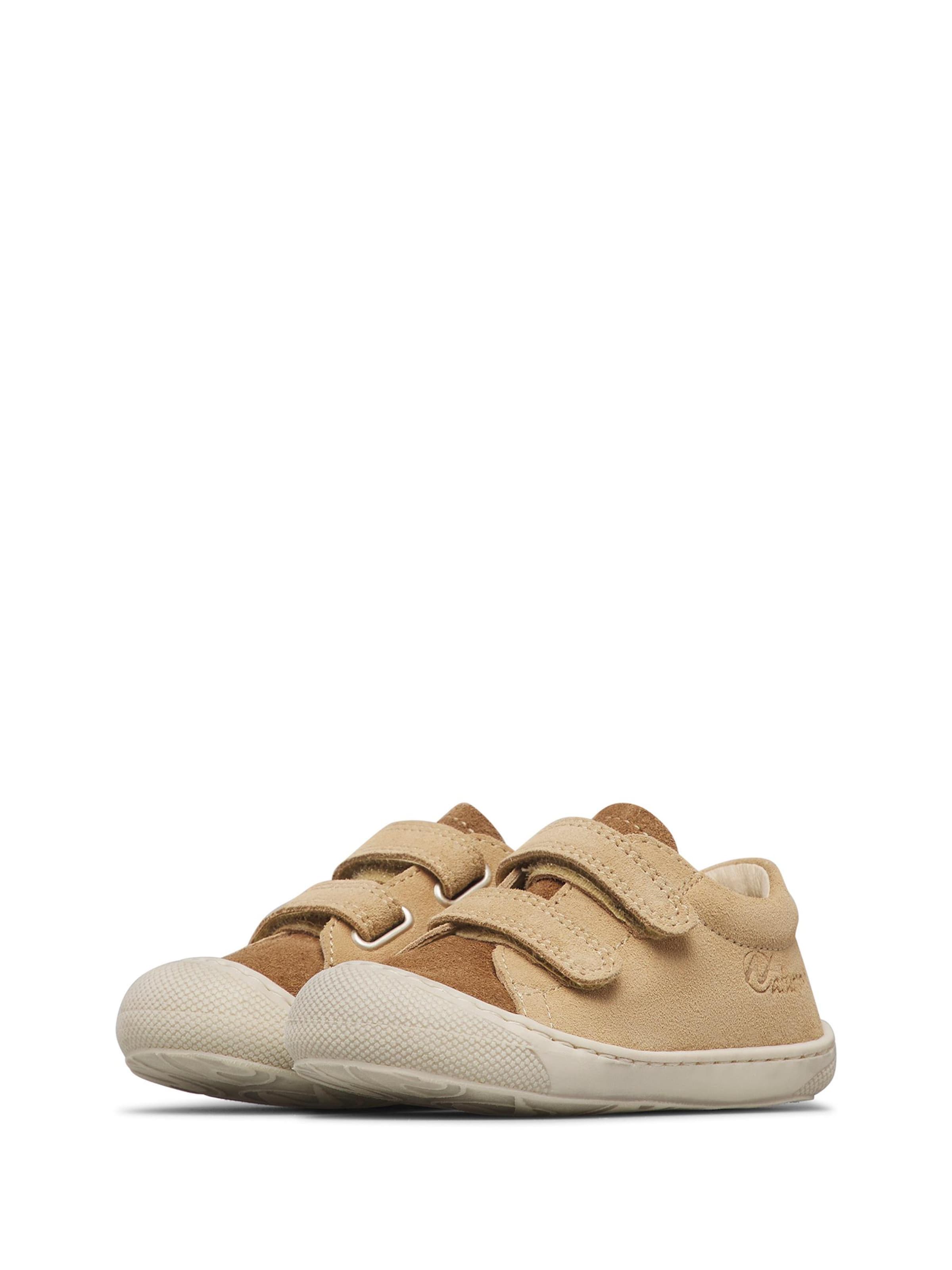 NATURINO Sneakers in Bruin
