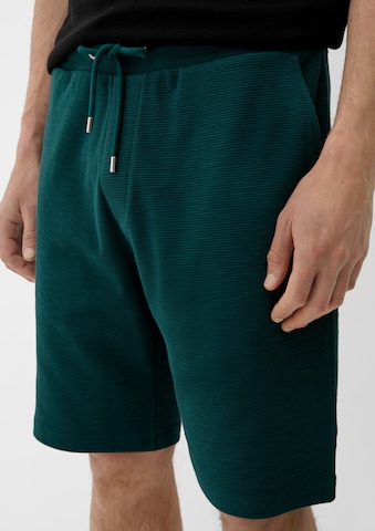 s.Oliver - regular Pantalón en verde