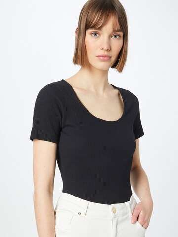 ICHI T-Shirt in Schwarz: Vorderseite