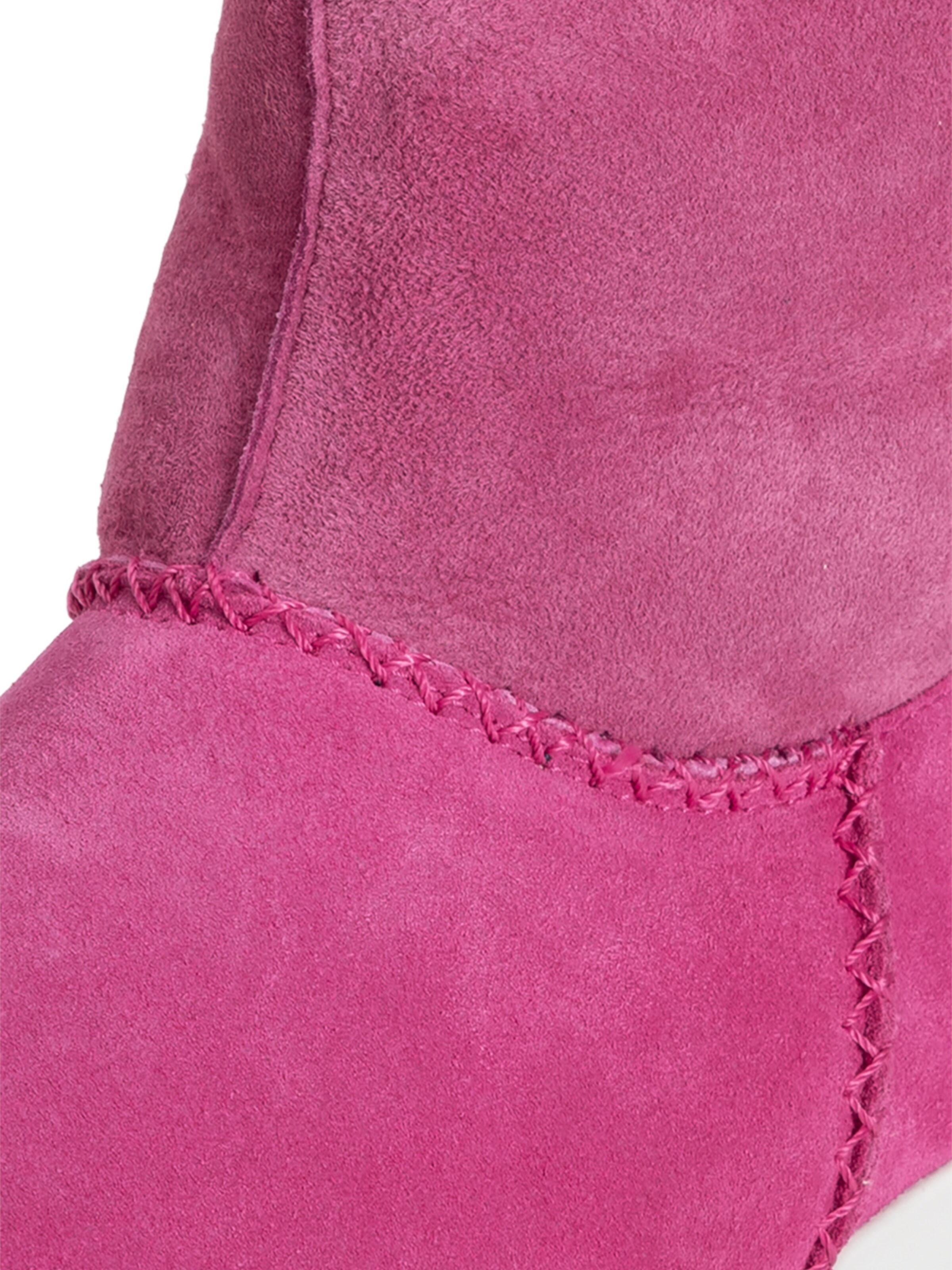 VITAFORM Boots in Pink