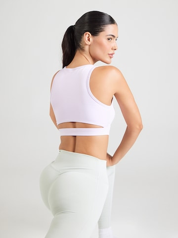 Bustieră Sutien sport de la Reebok pe roz