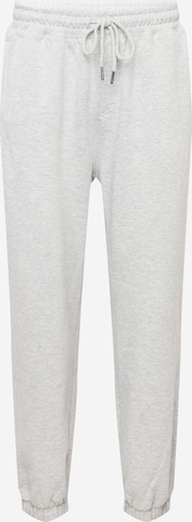 Pantaloni di Cotton On in grigio: frontale