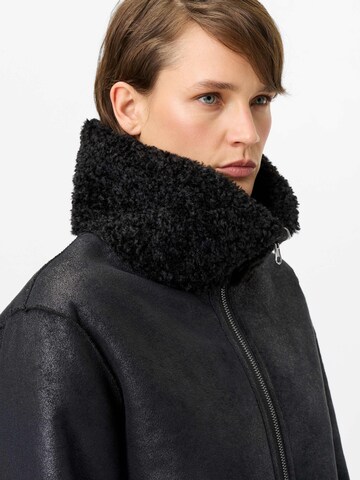 Fuchs Schmitt Winterjacke 'Wendemantel Scottsdale'‌‌‌‌‌‌‌‌‌ in Schwarz