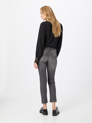 Coupe slim Jean Sisley en gris