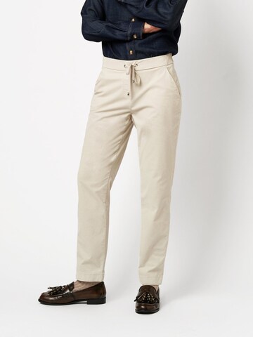 TONI Regular Pants in Beige: front