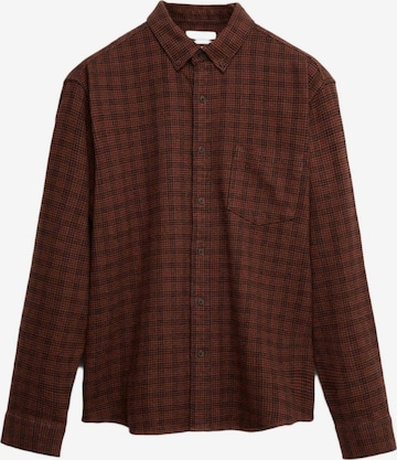 Coupe regular Chemise Marks & Spencer en rouge : devant