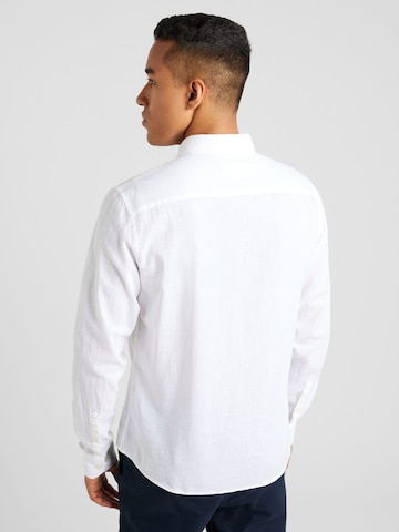 Clean Cut Copenhagen - Regular Fit Camisa 'Jamie' em branco