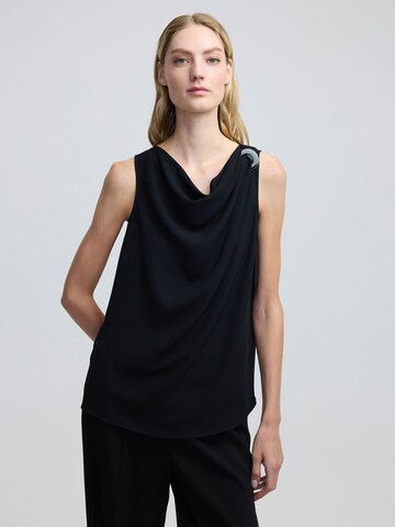 Ipekyol Blouse in Black: front