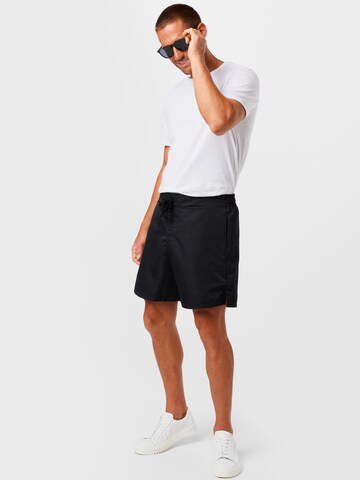 NU-IN - Loosefit Pantalón en negro