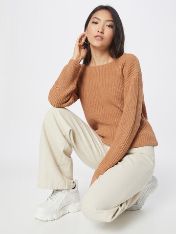 Nasty Gal Pullover 'Wine and Dine' in Beige