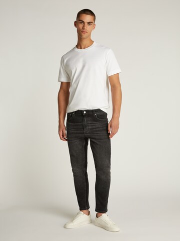 Calvin Klein Jeans Szabványos Farmer - fekete