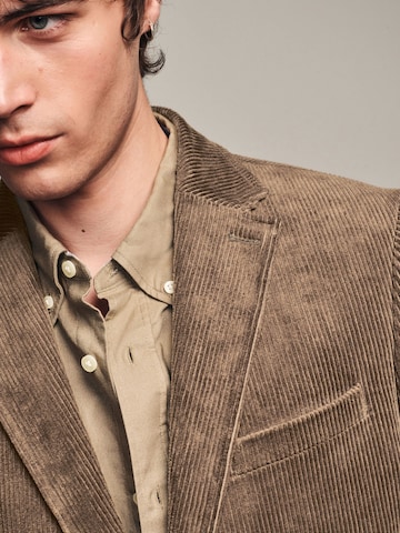 Next - Regular Fit Jaqueta em castanho