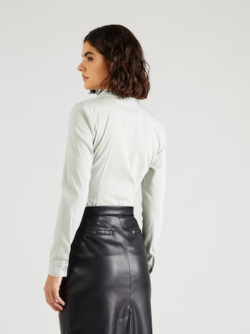 Camicia da donna 'Felicitas' di ABOUT YOU in verde
