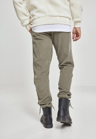 Effilé Pantalon Urban Classics en vert