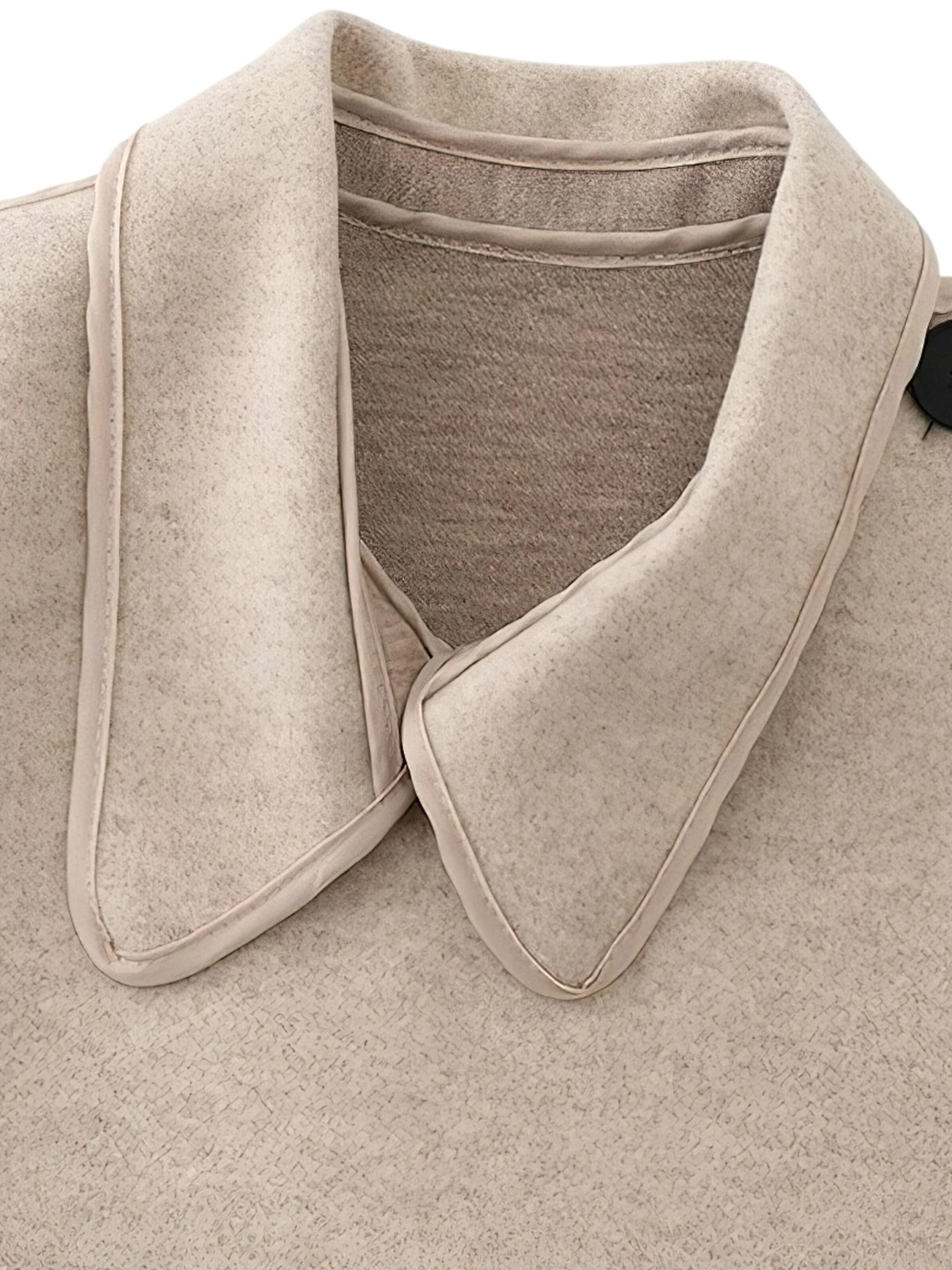 Magicshe Cape 'Elegantes Winter Cape' in Beige