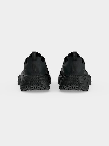 Nike Sportswear - Sapatilhas baixas 'AVA EDGE' em preto