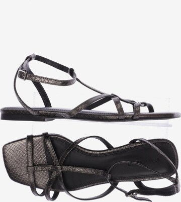 HALLHUBER Sandals & High-Heeled Sandals in 40 in Grey: front