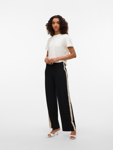 VERO MODA Zvonové kalhoty Kalhoty 'VMBerlin' – černá