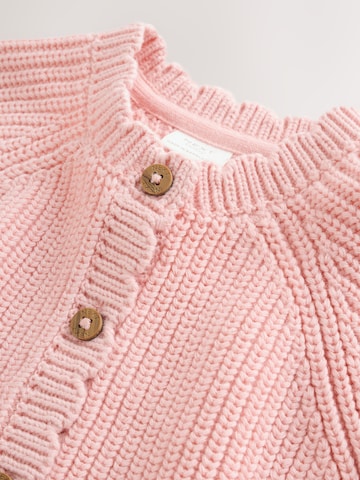 Next Neuletakki värissä vaaleanpunainen