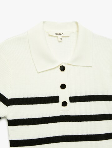 Koton Pullover in Weiß