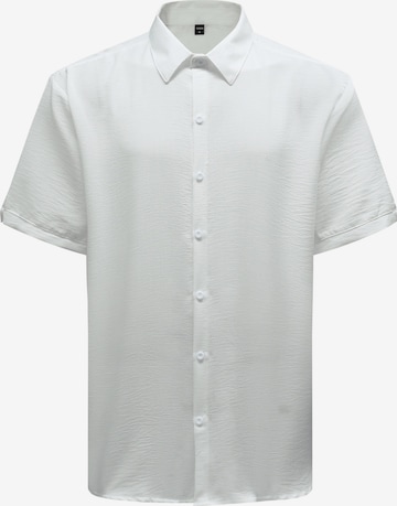 ALLTHEMEN Button Up Shirt 'Leichtmut' in White: front