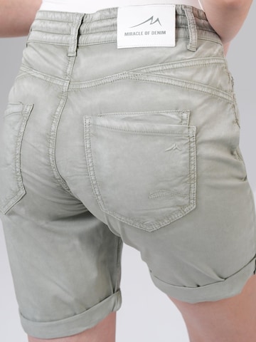 M.O.D MIRACLE OF DENIM Regular Trousers in Green