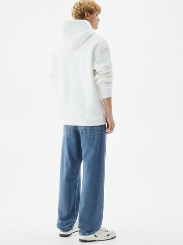 Sweat-shirt Pull&Bear en blanc