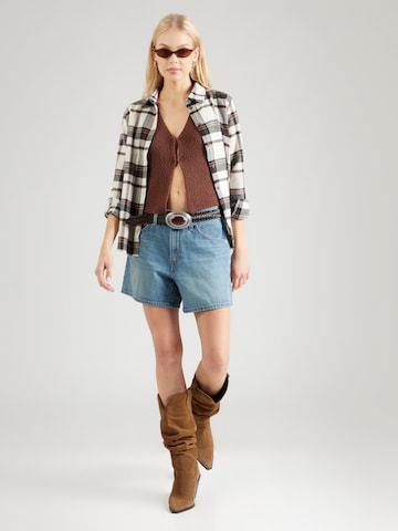 LEVI'S ® Szabványos Farmer 'Cinch Mid-Thigh Shorts' - kék